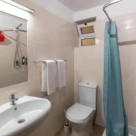 Guest house Oliveira 3*